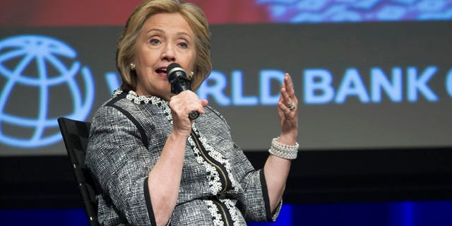 970f0712-Hillary Clinton