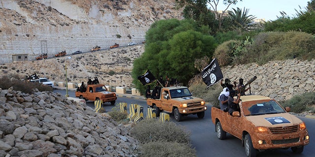 Us Officials Reportedly Question Toyota Over How Isis Obtained Suvs Pick Up Trucks Spotted In Videos Fox News