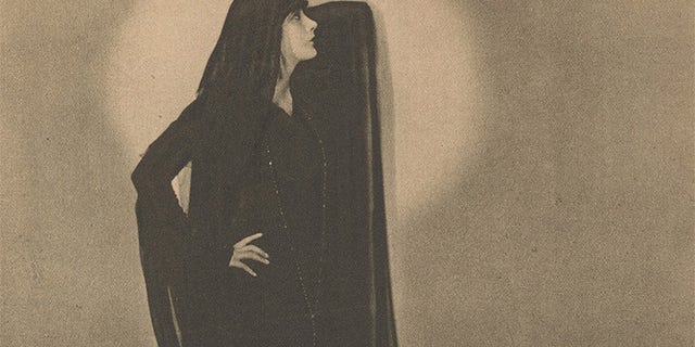 Barbara La Marr in 1922.