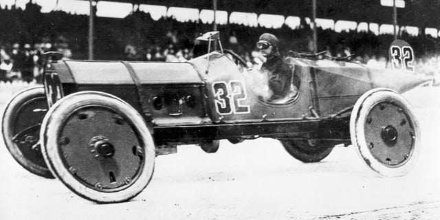 Ray Harroun races in the 1911 Indy 500.