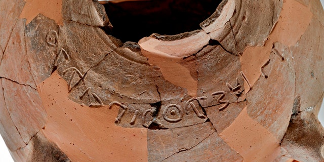 The inscription.