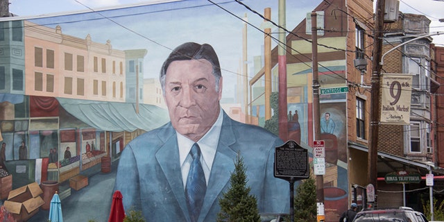 A mural of former Mayor Frank Rizzo marks one end of the Italian Market. (Photo: Milady Nazir/Fox News Latino)