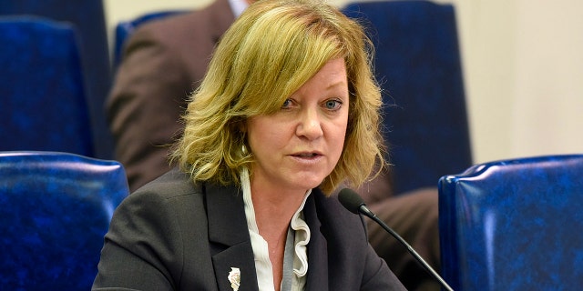Jeanne Ives