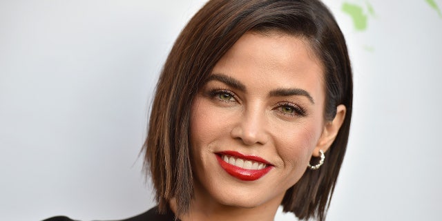 Jenna Dewan posed completely nude for her latest photo shoot.