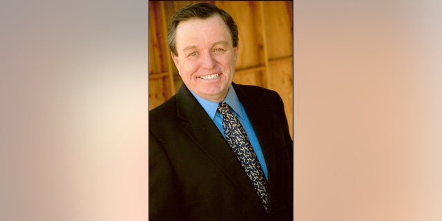 'Leave It to Beaver' actor Jerry Mathers talks major health scare ...