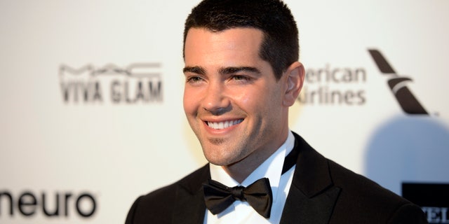 Actor Jesse Metcalfe arrives at the 2015 Elton John AIDS Foundation Oscar Party in West Hollywood, California February 22, 2015. REUTERS/Gus Ruelas (UNITED STATES TAGS: ENTERTAINMENT) (OSCARS-PARTIES) - RTR4QO1I