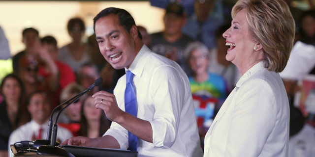 SAN ANTONIO, TX - OCTOBER 15: Secretary of Housing and Urban Development Secretary Julian Castro introduces Democratic U.S. presidential hopeful Hillary Clinton at a "Latinos for Hillary" grassroots event October 15, 2015 in San Antonio, Texas. The event was part of the campaign's ongoing effort to build an organization outside of the four early states and work hard for every vote. (Photo by Erich Schlegel/Getty Images)