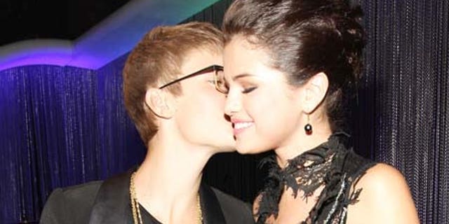 August 28, 2011: Singer Justin Bieber and actress Selena Gomez arrive at the 2011 MTV Video Music Awards at Nokia Theatre L.A. LIVE in Los Angeles, Calif.
