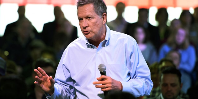 Republican presidential candidate Ohio Gov. John Kasich speaks at a town hall meeting in Portland, Ore., Thursday, April 28 , 2016. (AP Photo/Steve Dykes)