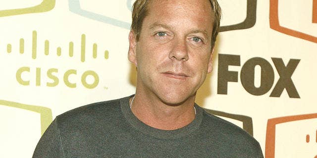 Kiefer Sutherland arrives at the FOX Fall Eco-Casino Party in Los Angeles on Monday, Sept. 24, 2007. (AP Photo/Matt Sayles)