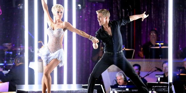 DANCING WITH THE STARS - "Episode 1601" -- "Dancing with the Stars" was back with an all-new cast of fresh faces hitting the dance floor. The competition began with the two-hour Season 16 premiere, live, MONDAY, MARCH 18 (8:00-10:01 p.m., ET) on the ABC Television Network. (ABC/Adam Taylor)
KELLIE PICKLER, DEREK HOUGH