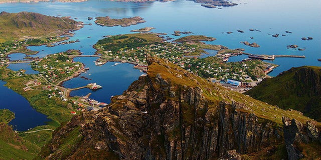 Using traces of human feces in lake sediments, scientists have recreated the history of a settlement in the Lofoten Islands, Norway, an archipelago north of the Arctic Circle