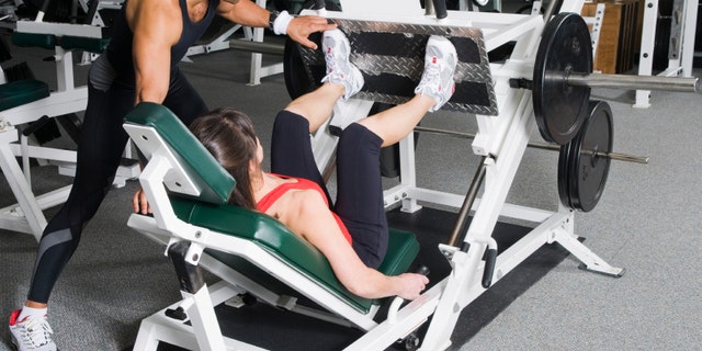 lying down leg press machine