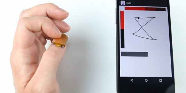 NailO wearable device.