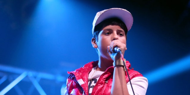 LOS ANGELES, CA - AUGUST 25: Singer Matt Hunter performs onstage during Univision Radio?s H2O Music Festival sponsored by MiO at Los Angeles State Historic Park on August 25, 2012 in Los Angeles, California. (Photo by Christopher Polk/Getty Images for MiO)