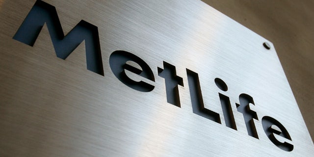 NEW YORK - JANUARY 31: A MetLife sign is seen January 31, 2005 in New York City. MetLife Inc. announced today it would acquire Travelers Life and Annuity from Citigroup Inc. for $11.5 billion, making it the largest life insurance provider in North America. (Photo by Mario Tama/Getty Images)