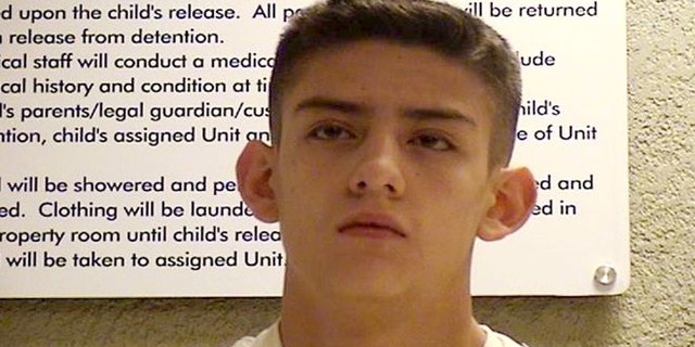 Remaja New Mexico menghabiskan waktu di gereja setelah diduga membunuh keluarga