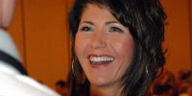 Noem at the South Dakota Republican State Convention in Huron, S.D., June 25, 2010