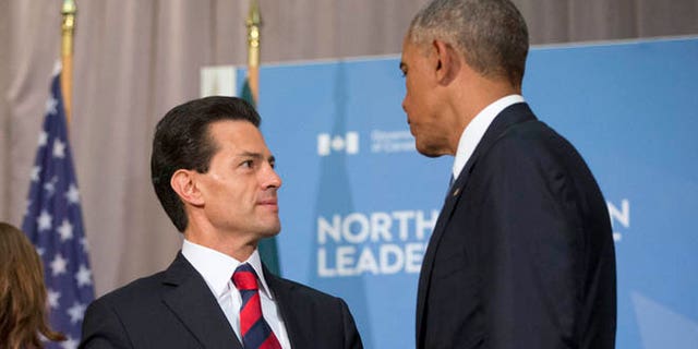 Presidents Obama and Pena Nieto at the National Gallery of Canada in Ottawa, Wednesday, June 29, 2016.