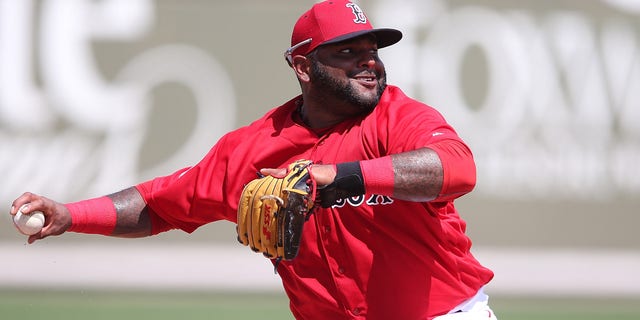 FORT MYERS, - MARCH 14: Pablo Sandoval #48 of the Boston Red Sox makes the throw to first on the ground ball from Jason Rogers (not in photo) of the Pittsburgh Pirates during the fourth inning of the Spring Training Game on March 14, 2016 at Jet Blue Park at Fenway South, Florida. The Pirates defeated the Red Sox 3-1. (Photo by Leon Halip/Getty Images)