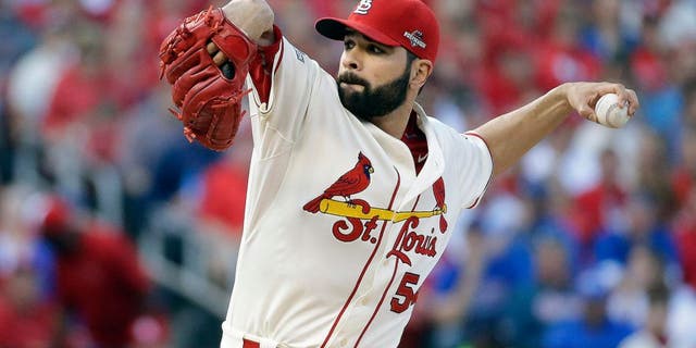 St. Louis Cardinals starting pitcher Jaime Garcia throws during the first inning of Game 2 in baseball's National League Division Series against the Chicago Cubs, Saturday, Oct. 10, 2015, in St. Louis. (AP Photo/Jeff Roberson)