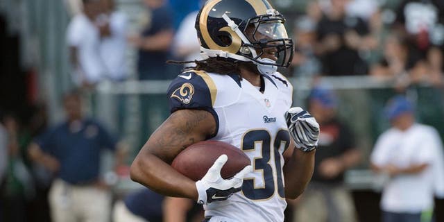 August 14, 2015; Oakland, CA, USA; St. Louis Rams running back Todd Gurley (30) warms up before a preseason NFL football game against the Oakland Raiders at O.co Coliseum. The Raiders defeated the Rams 18-3. Mandatory Credit: Kyle Terada-USA TODAY Sports