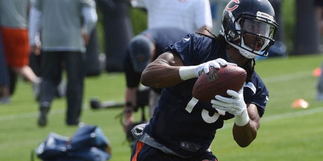 May 8, 2015; Lake Forest, IL, USA; Chicago Bears wide receiver Kevin White (13) during Chicago Bears rookie minicamp at Halas Hall. Mandatory Credit: David Banks-USA TODAY Sports