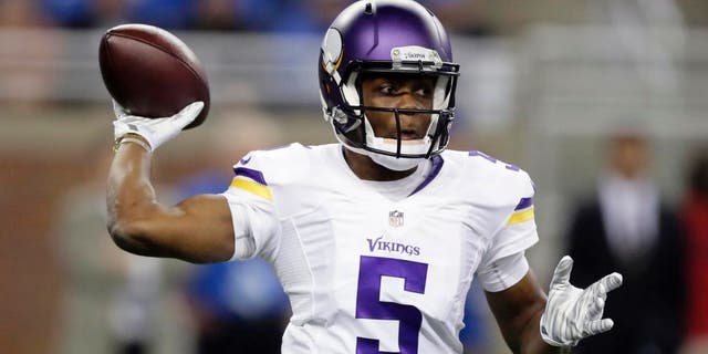 Minnesota Vikings quarterback Teddy Bridgewater throws during the first half against the Detroit Lions.