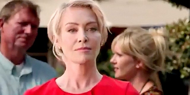 Portia de Rossi appeared in season 5 of "Arrested Development" but her scenes confused some fans.