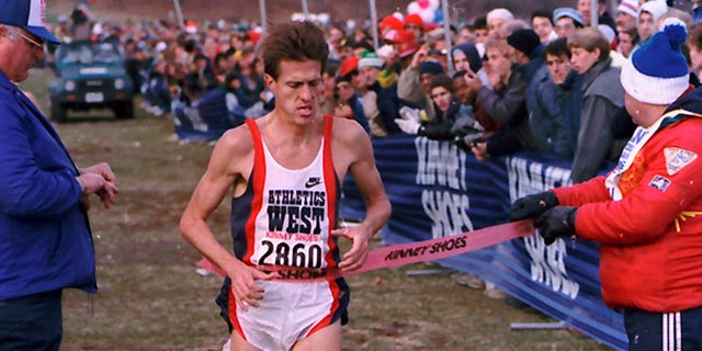 FILE: November 1987: Pat Porter breaking the tape to win the United States Senior Men's Cross Country Championships, for the sixth year in a row, in New York.