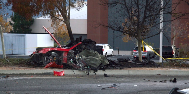 Wife Of Paul Walkers Friend Killed In Crash Sues Porsche Claims Vehicle Faulty Fox News 