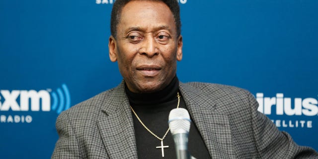 NEW YORK, NY - APRIL 02: Soccer legend Pele takes part in a SiriusXM 'Town Hall' special with host Seamus Malin on SiriusXM's FC channel at the SiriusXM Studio on April 2, 2014 in New York City. (Photo by Cindy Ord/Getty Images for SiriusXM)