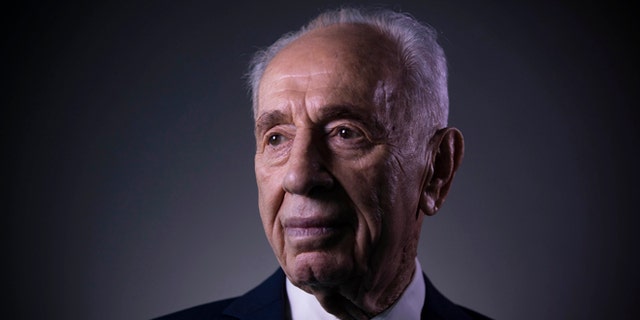 Former President Shimon Peres in Feb. 8, 2016.