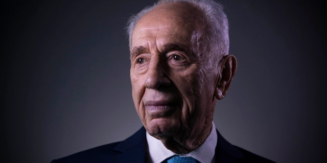 Former President Shimon Peres in Feb. 8, 2016.