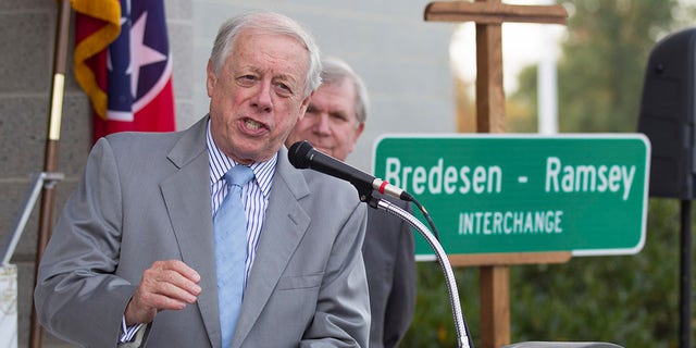 Blackburn Bredesen Face Off For Tennessee Senate Seat A Look At The