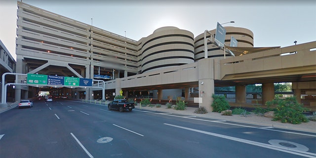 Phoenix Sky Harbor Airport officials are starting to restore normal operations after temporarily closing Terminal 4.