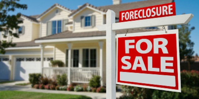 Predictions - Foreclosure