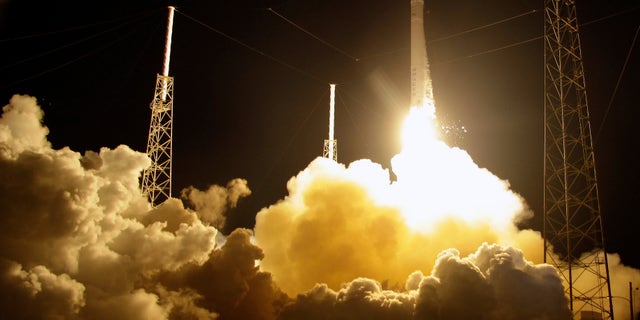 The Falcon 9 SpaceX rocket lifts off from space launch complex 40 at the Cape Canaveral Air Force Station in Cape Canaveral, Fla. on Sunday, Oct. 7, 2012. The rocket is carrying supplies to the International Space Station. (AP Photo/Terry Renna)