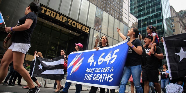 Many Marchers At Nycs Puerto Rican Day Parade Say Trump White House