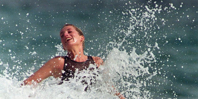 Stewart Pearce described Princess Diana as "a real fish" who loved swimming.
