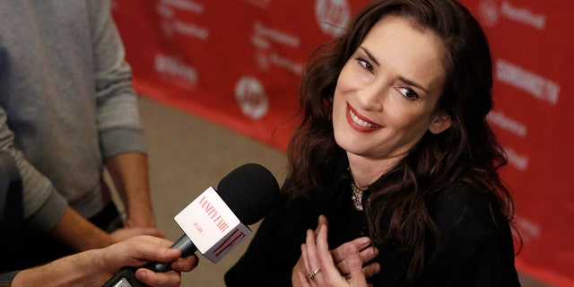 Winona Ryder Konfirmasi Sekuel ‘Beetlejuice’