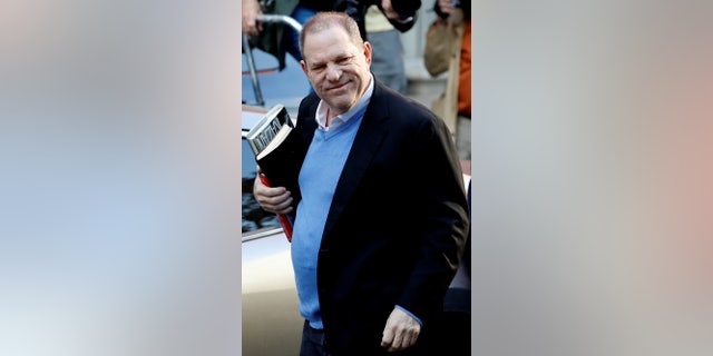 Film producer Harvey Weinstein arrives at the 1st Precinct in Manhattan in New York, U.S., May 25, 2018.