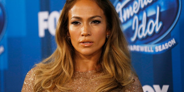 Singer Jennifer Lopez arrives at the American Idol Grand Finale in Hollywood, California April 7, 2016.