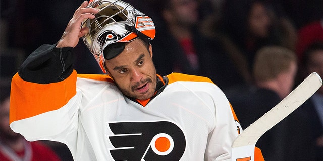 Ray Emery pictured in goal for the Philadelphia Flyers in February 2015, during his final National Hockey League season.