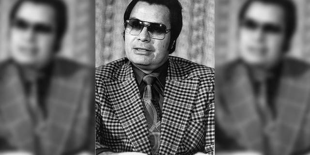 Jim Jones ordered his followers to drink cyanide-laced grape punch.