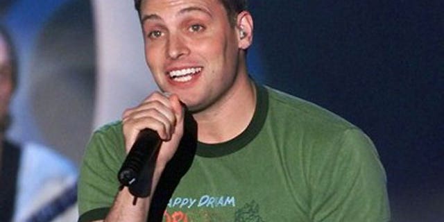 LFO singer Rich Cronin died Wednesday following a battle with Leukemia.