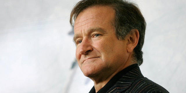 Fans of beloved departed actor Robin Williams will have the chance to own some of his personal effects, which Sotheby’s said are to be included in an auction this fall.