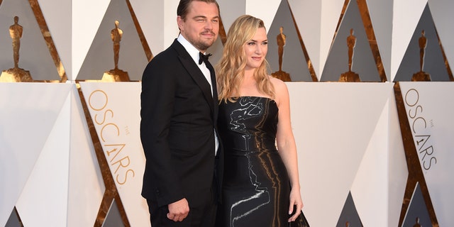Leonardo DiCaprio, left, and Kate Winslet arrive at the Oscars on Sunday, Feb. 28, 2016, at the Dolby Theatre in Los Angeles.