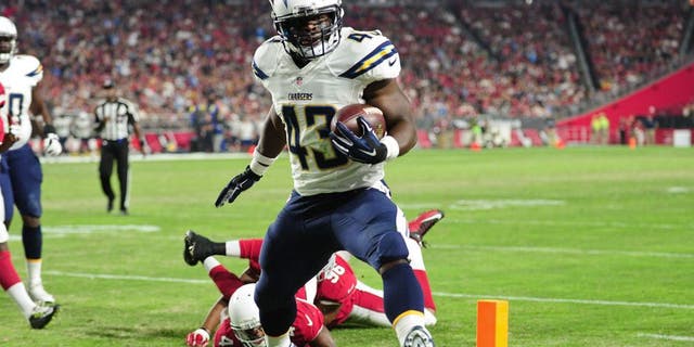 Aug 22, 2015; Glendale, AZ, USA; San Diego Chargers running back Branden Oliver (43) score a touchdown against the Arizona Cardinals during the first half at University of Phoenix Stadium. Mandatory Credit: Matt Kartozian-USA TODAY Sports