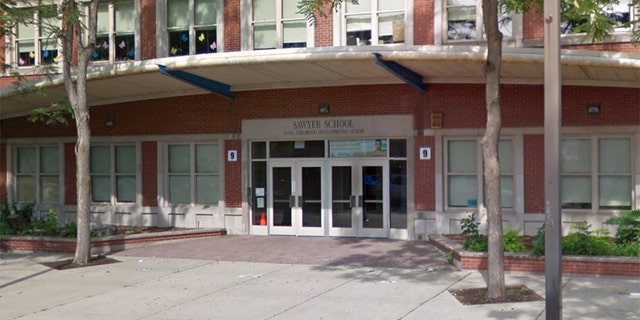 Seventeen students and one teacher at Sidney Sawyer Elementary school in Chicago, Illinois, were reportedly were hospitalized Tuesday following a potential gas leak in the area.